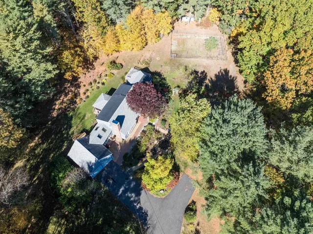 $1,175,000 | 113 Exeter Road, North Hampton, NH 03862