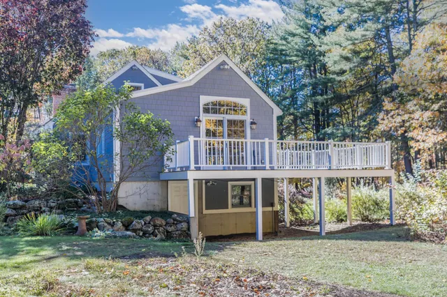 $1,175,000 | 113 Exeter Road, North Hampton, NH 03862