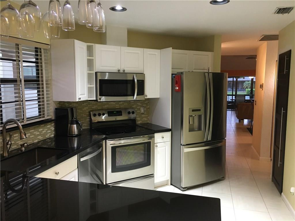 20928 Boca Ridge Drive North, Unit 20928 Boca Raton, FL 33428 - Photo 4 of 32 Photo 4