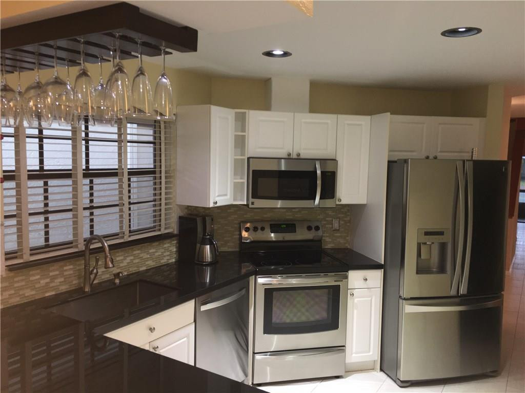 20928 Boca Ridge Drive North, Unit 20928 Boca Raton, FL 33428 - Photo 6 of 32 Photo 6