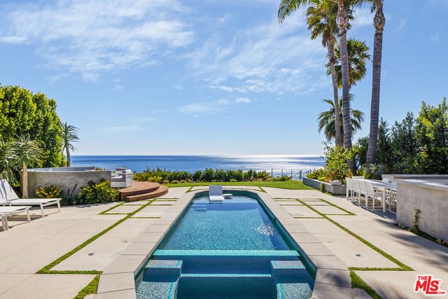 $11,750,000 | 32802 Pacific Coast Highway, Malibu, CA 90265