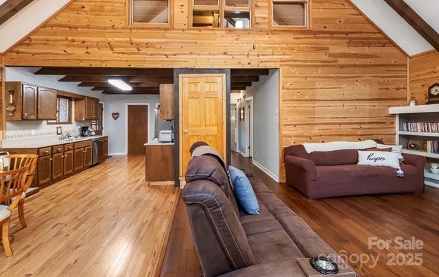 $399,900 | 563 Bee Tree Lane, Mars Hill, NC 28754