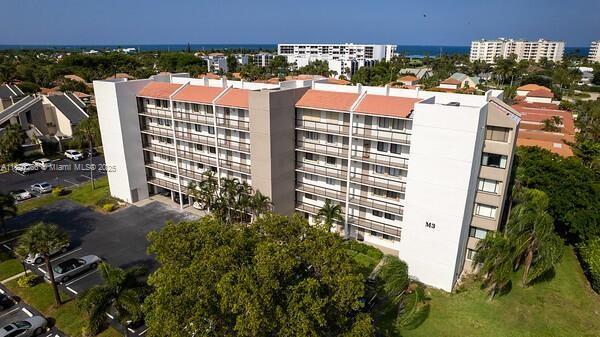 1605 Highway 1, Unit 403M3 Jupiter, FL 33477 - Photo 12 of 18 a view of a building