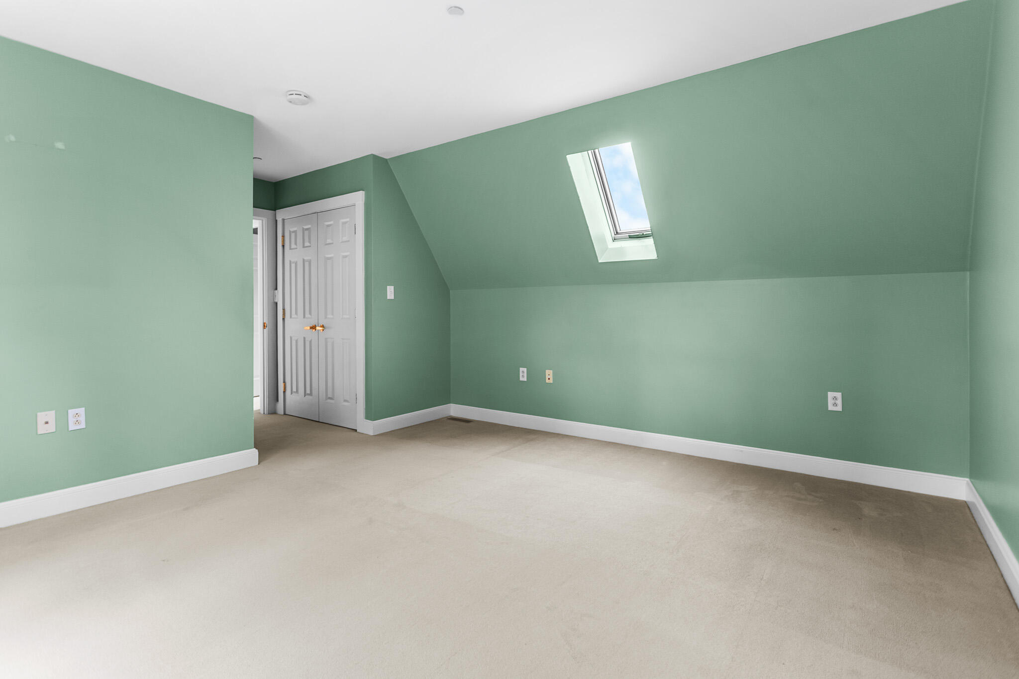 20 Springbrook Drive, Unit C Belfast, ME 04915 - Photo 18 of 40 Primary Bedroom