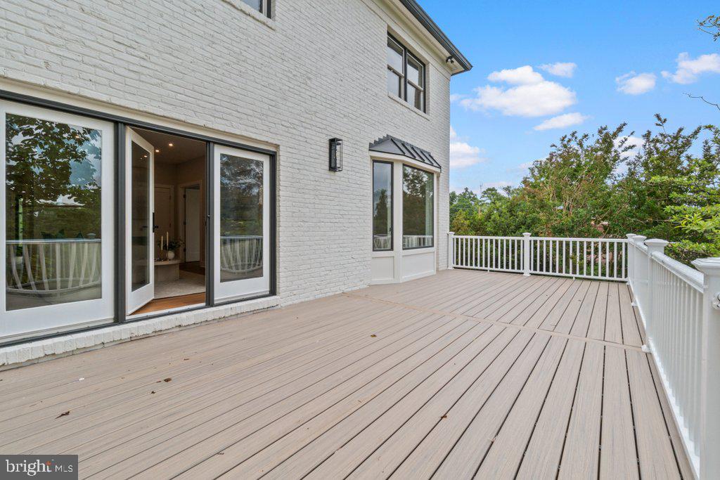 6002 Onondaga Road Bethesda, MD 20816 - Photo 64 of 70