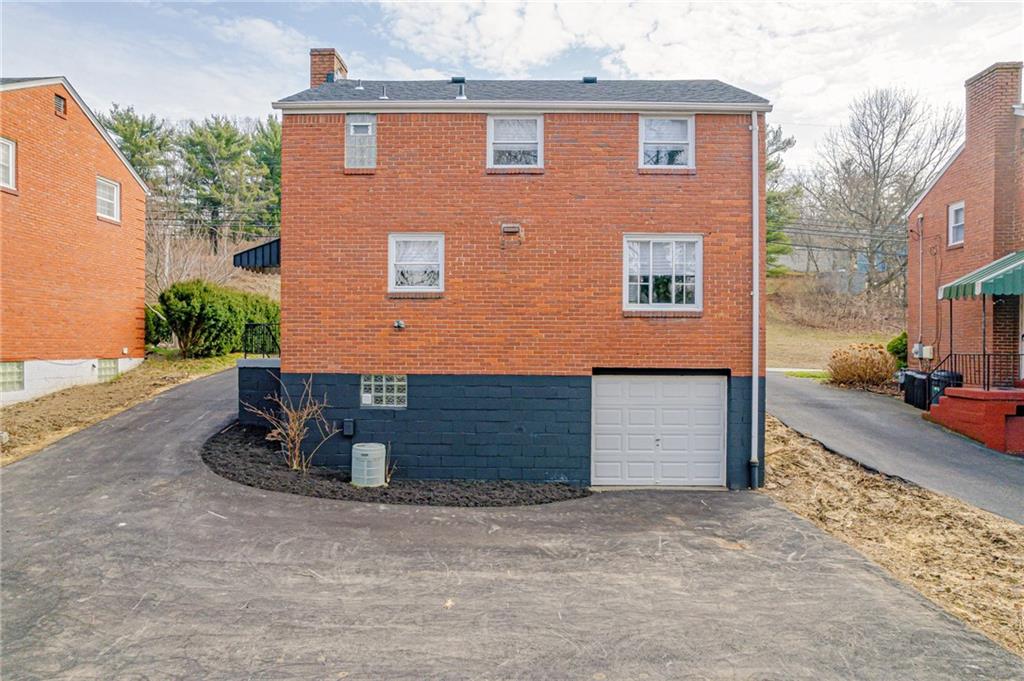 1027 McNeilly Road Pittsburgh, PA 15226 - Photo 24 of 25 Gallery Image 24