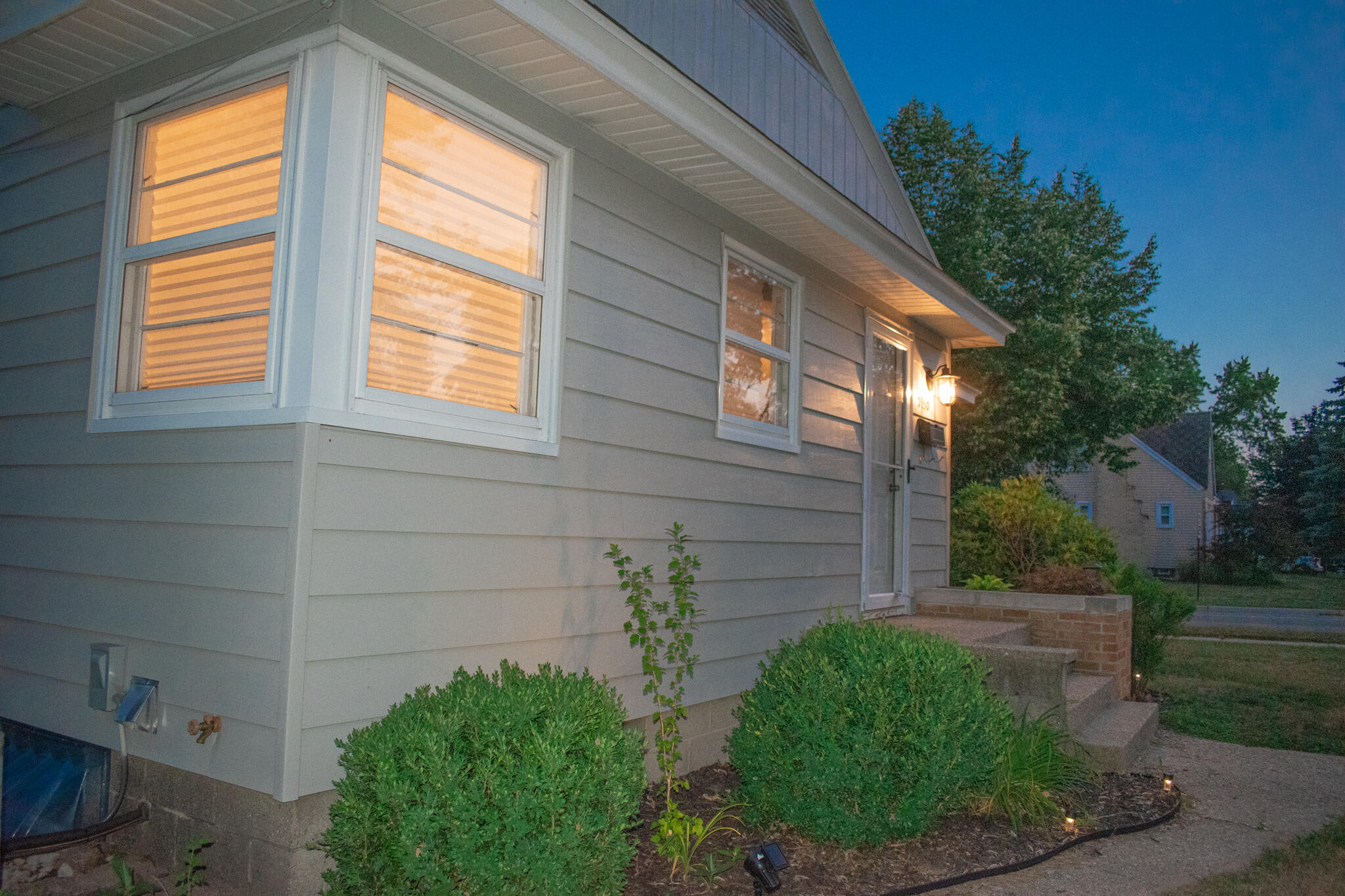 2950 Roosevelt Road Muskegon, MI 49441 - Photo 5 of 36 Chaz-04