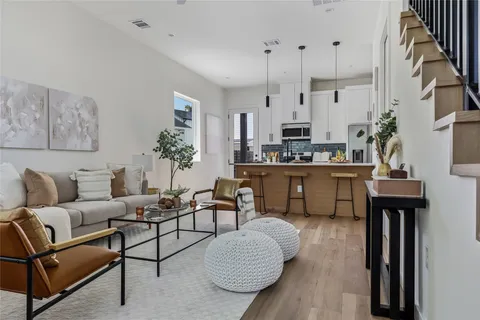 $500,000 | 6809 Porter Street, Unit 1, Austin, TX 78741