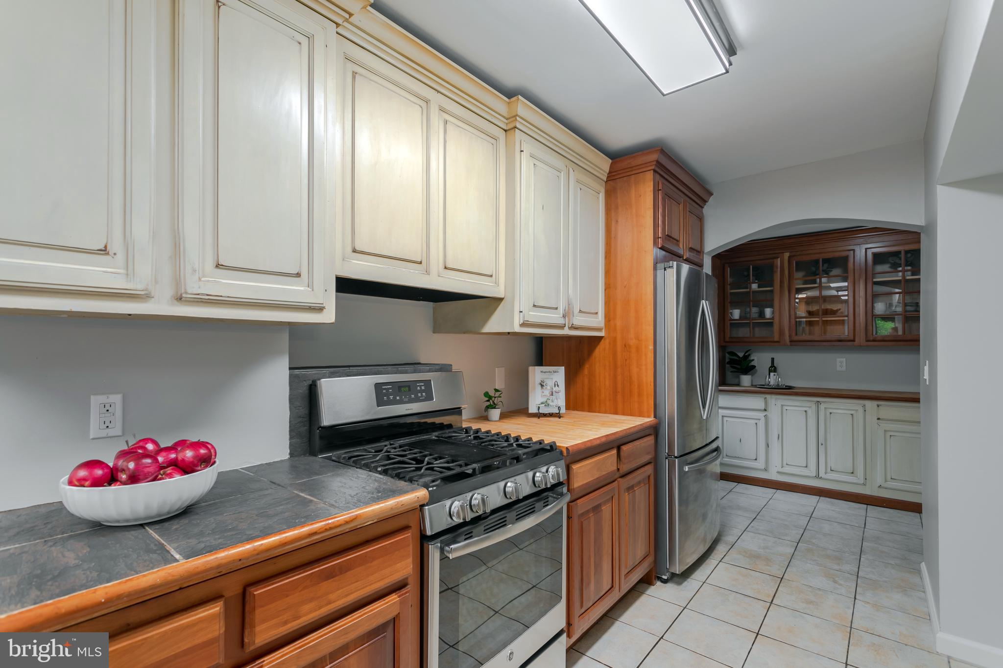 555 South Eagle Road Havertown, PA 19083 - Photo 19 of 36