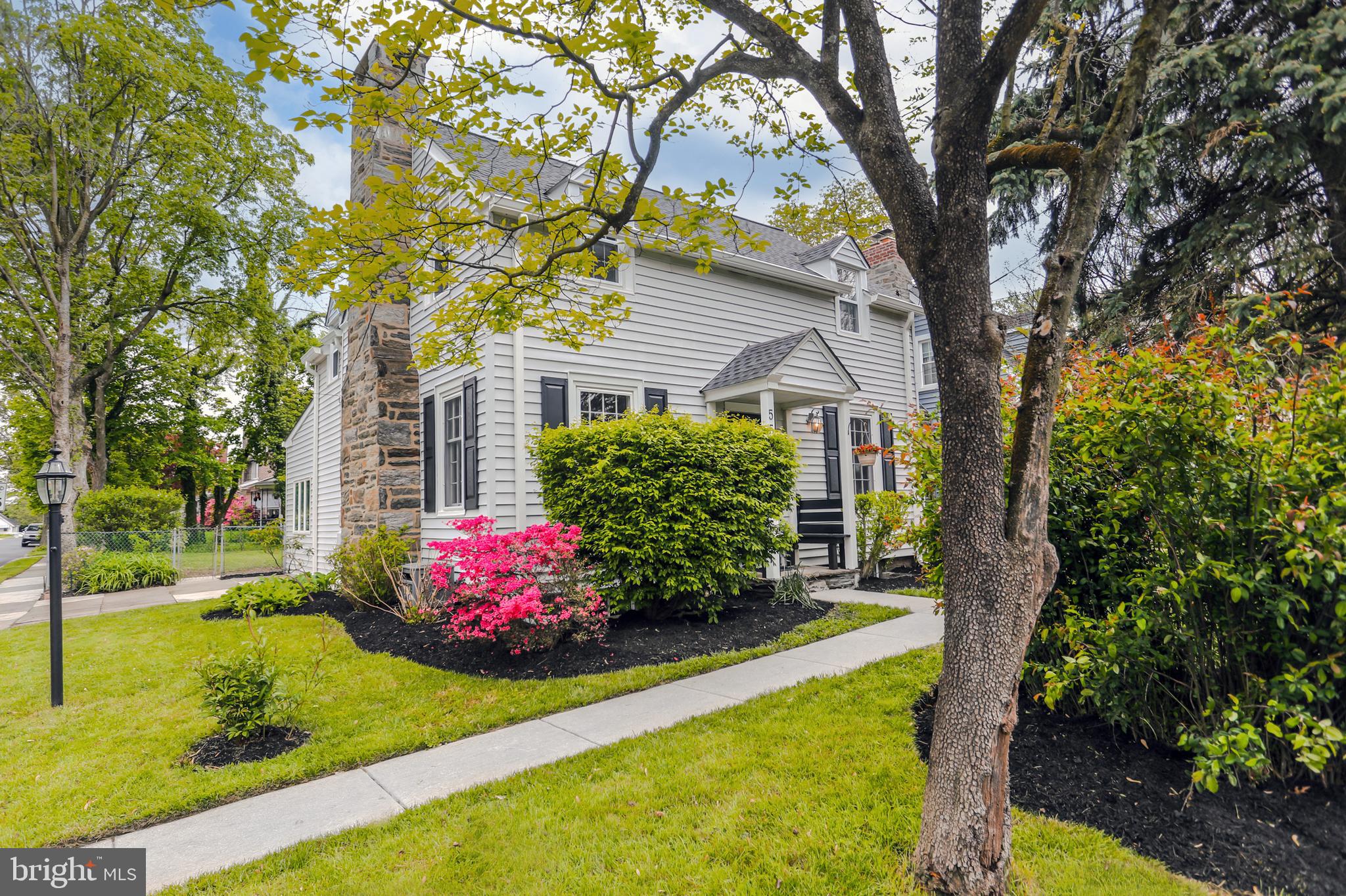 555 South Eagle Road Havertown, PA 19083 - Photo 2 of 36
