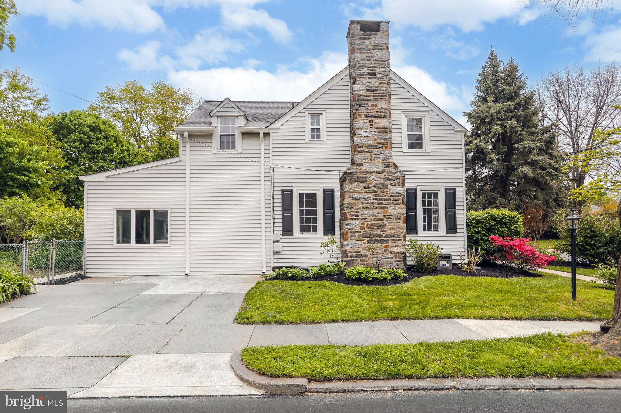 555 South Eagle Road Havertown, PA 19083 - Photo 4 of 36