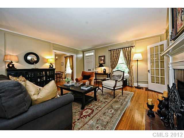 126 Ridgewood Avenue Charlotte, NC 28209 - Photo 4 of 16 Gallery Image 4