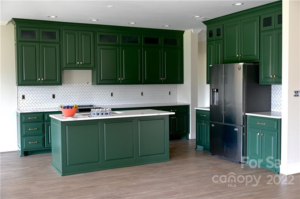 5514 Whitener Road Hickory, NC 28602 - Photo 8 of 47 Gallery Image 8