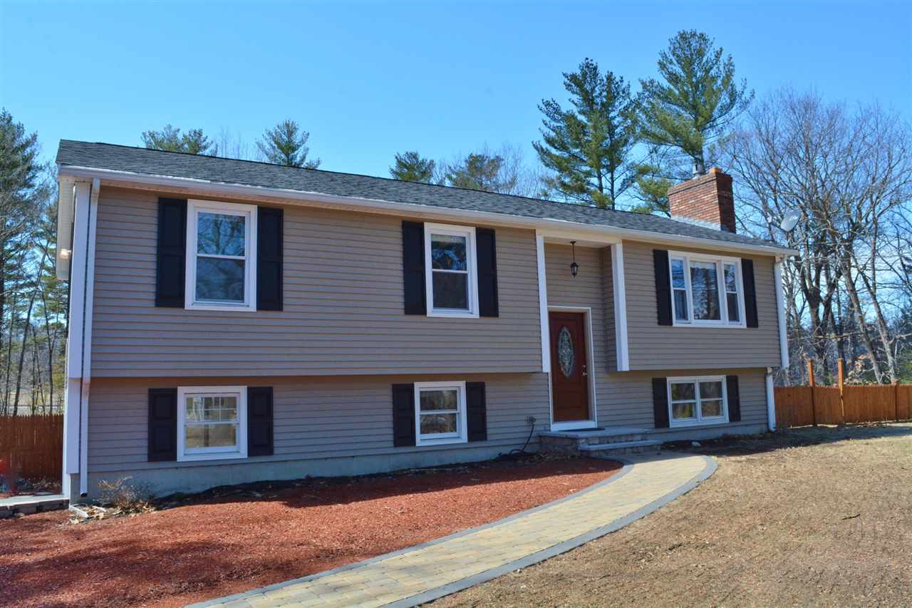 119 Rockingham Road Londonderry, NH 03053 - Photo 1 of 28 Gallery Image 1
