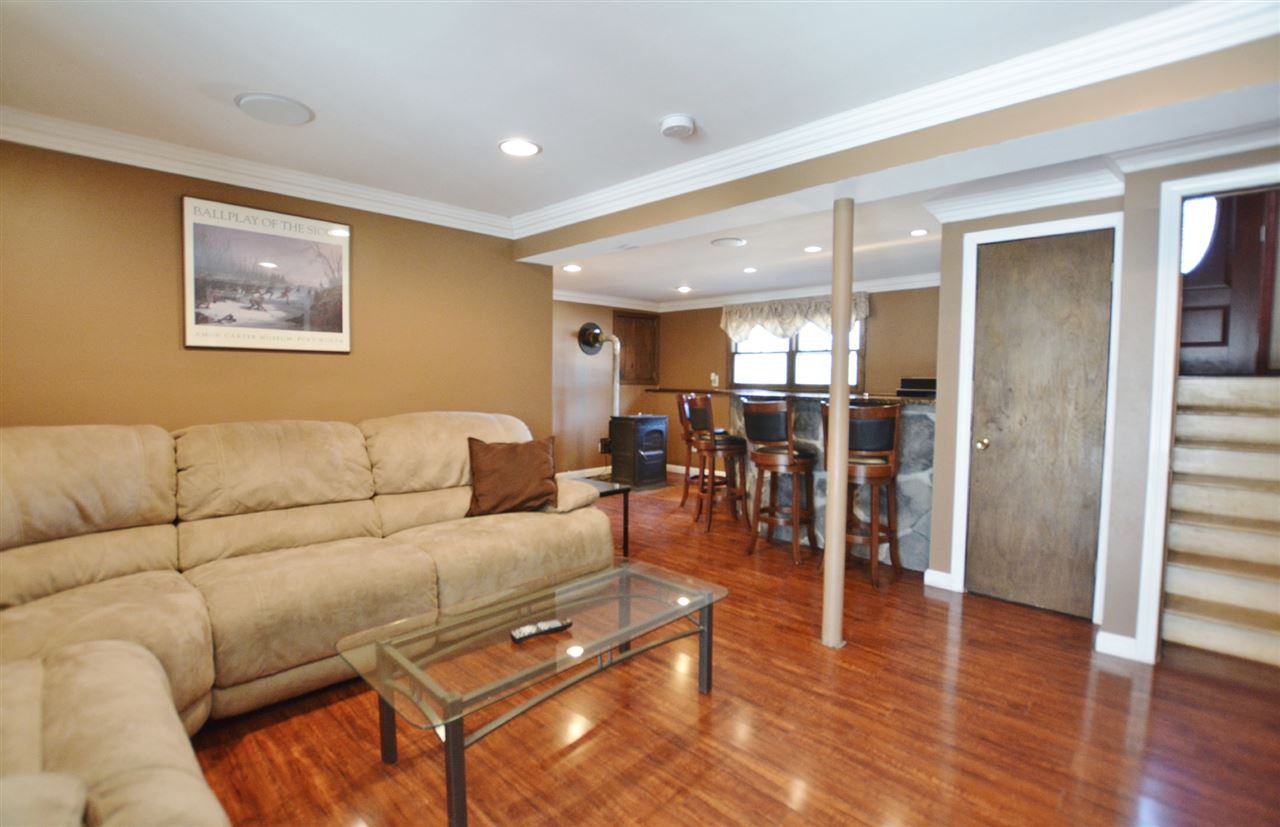 119 Rockingham Road Londonderry, NH 03053 - Photo 21 of 28 Gallery Image 21