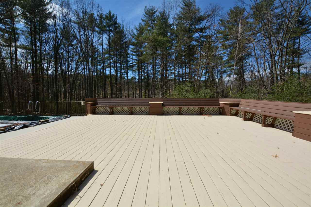 119 Rockingham Road Londonderry, NH 03053 - Photo 5 of 28 Gallery Image 5