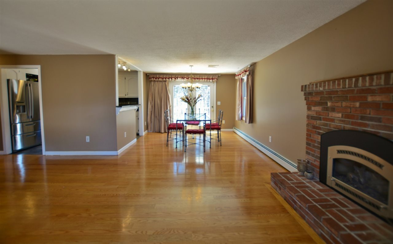 119 Rockingham Road Londonderry, NH 03053 - Photo 7 of 28 Gallery Image 7
