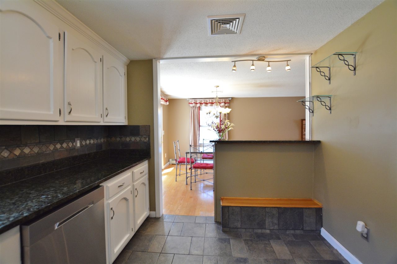 119 Rockingham Road Londonderry, NH 03053 - Photo 10 of 28 Gallery Image 10