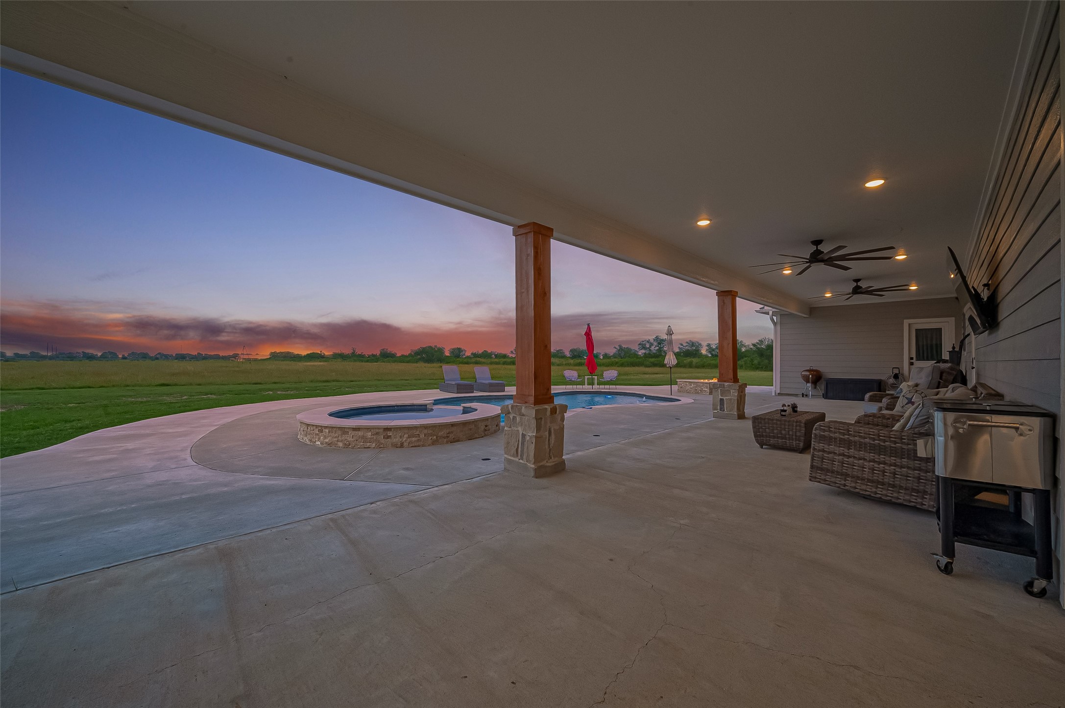16702 Dipple Road Guy, TX 77444 - Photo 41 of 50 a view of outdoor space with seating area
