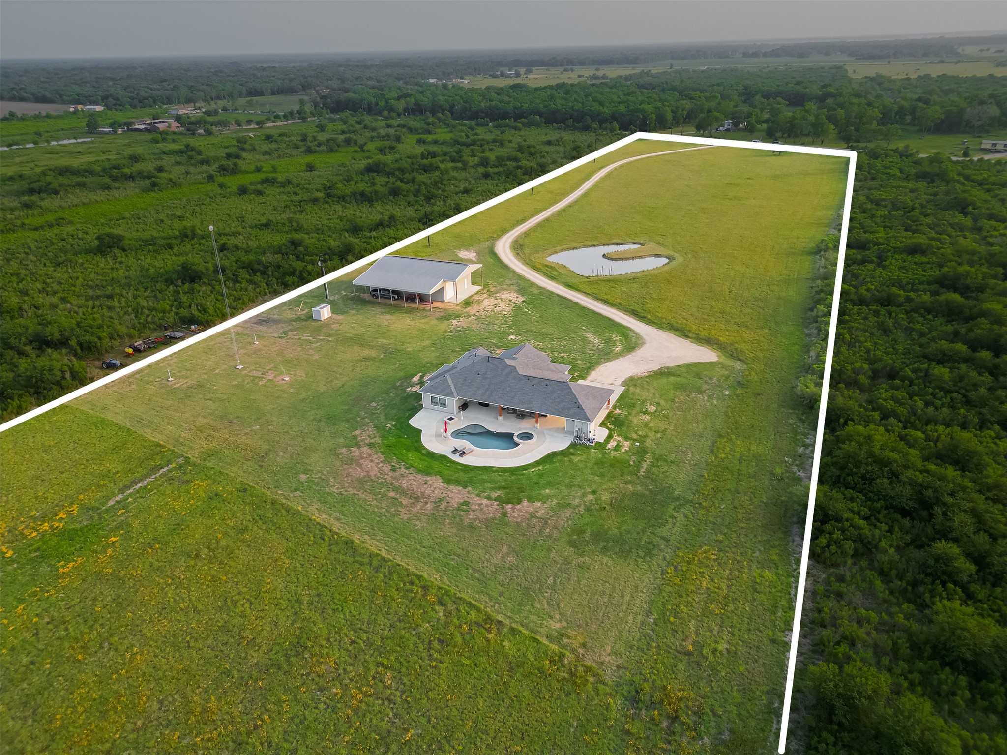 16702 Dipple Road Guy, TX 77444 - Photo 47 of 50 a view of a back yard