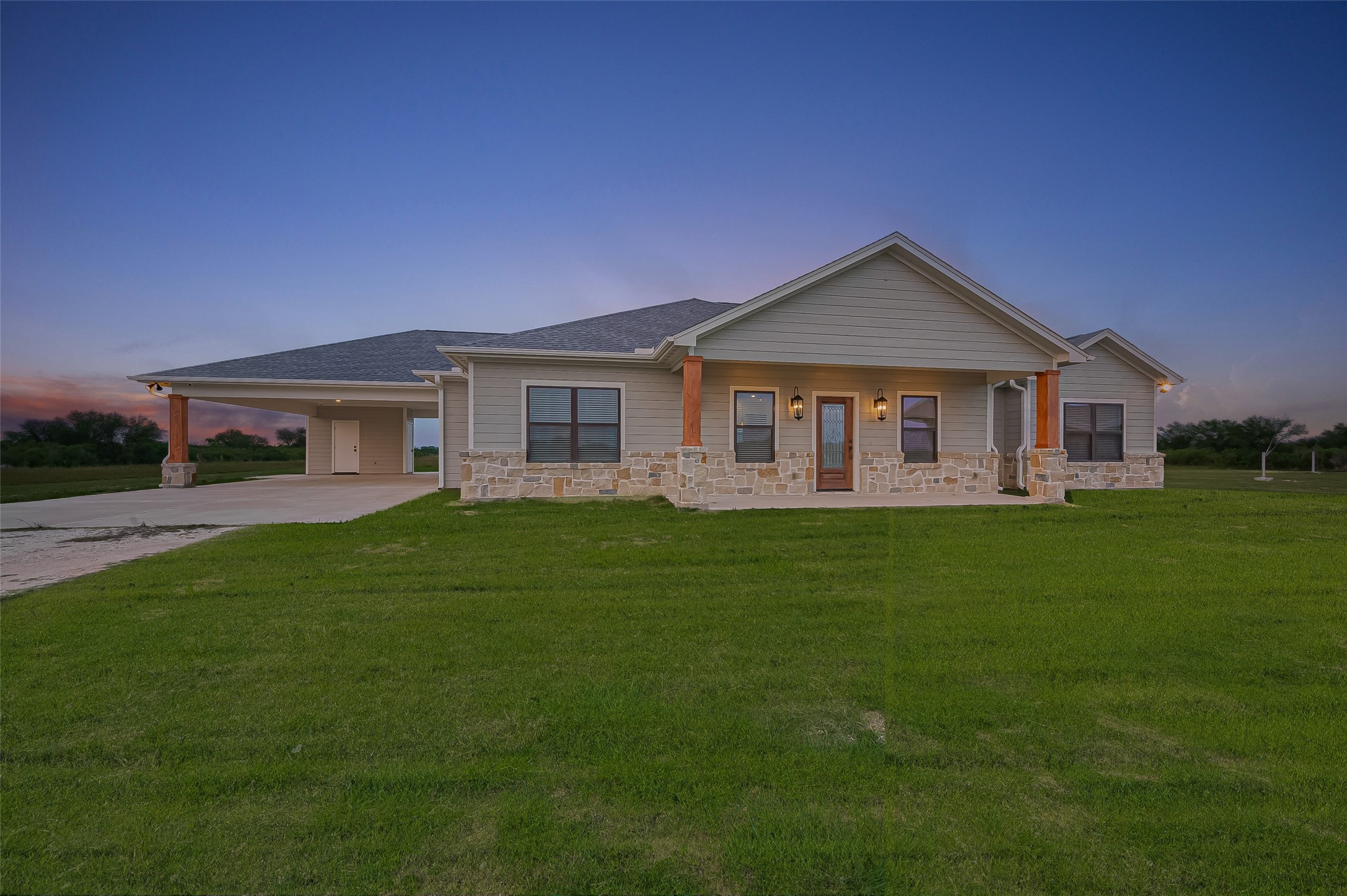16702 Dipple Road Guy, TX 77444 - Photo 50 of 50 a front view of a house with a garden