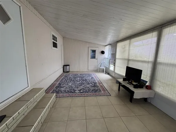 $139,900 | 9072 Lake Point Boulevard, Lake Wales, FL 33898
