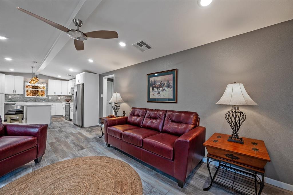 269 Sherman Drive Pottsboro, TX 75076 - Photo 18 of 37