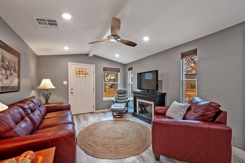 269 Sherman Drive Pottsboro, TX 75076 - Photo 20 of 37