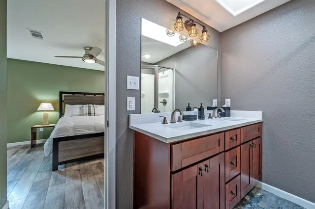 $1,600 | 269 Sherman Drive, Pottsboro, TX 75076