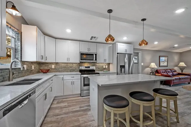 $1,600 | 269 Sherman Drive, Pottsboro, TX 75076