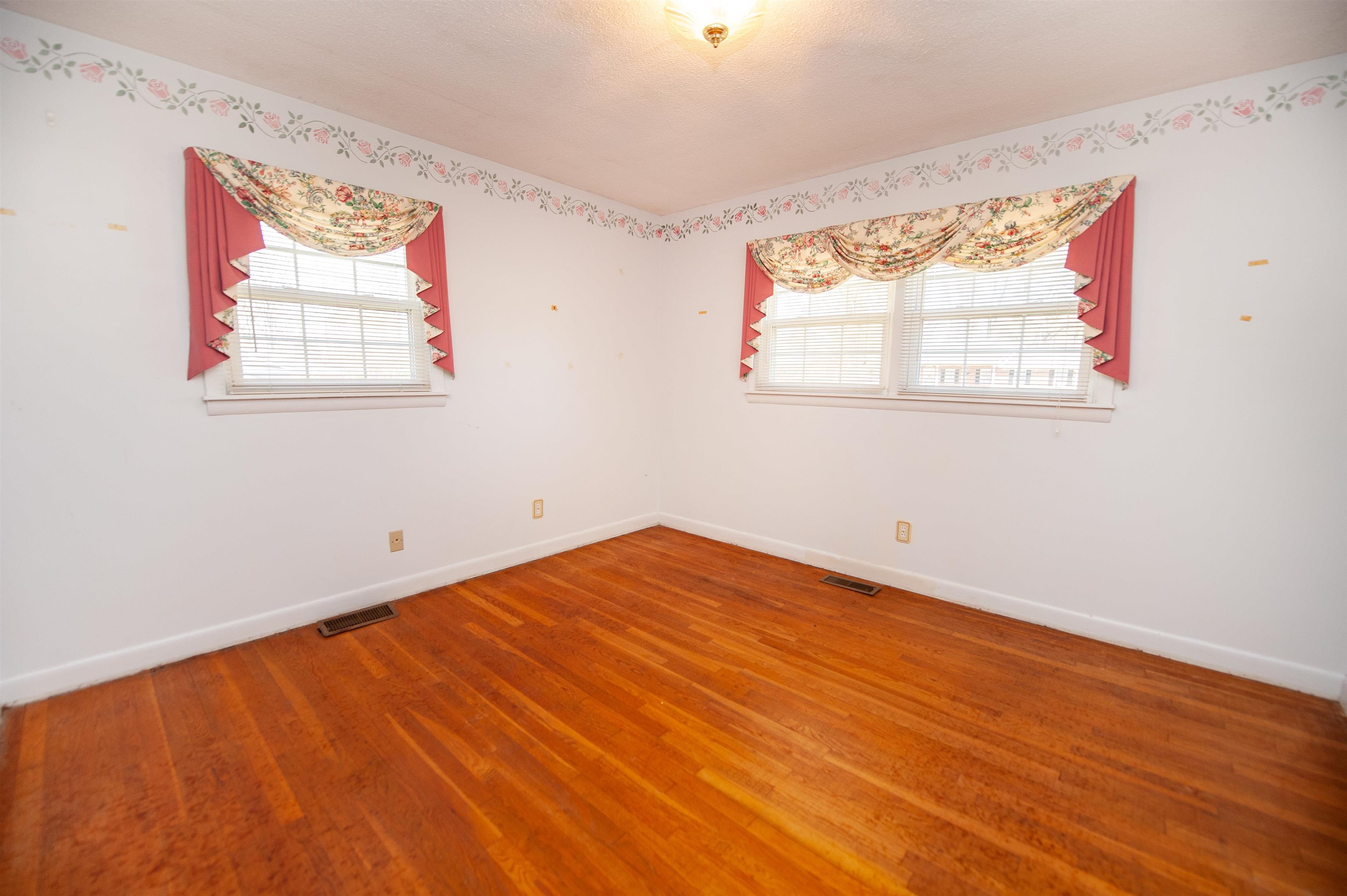 105 Ridgeway Road Spartanburg, SC 29301 - Photo 16 of 36 Gallery Image 16
