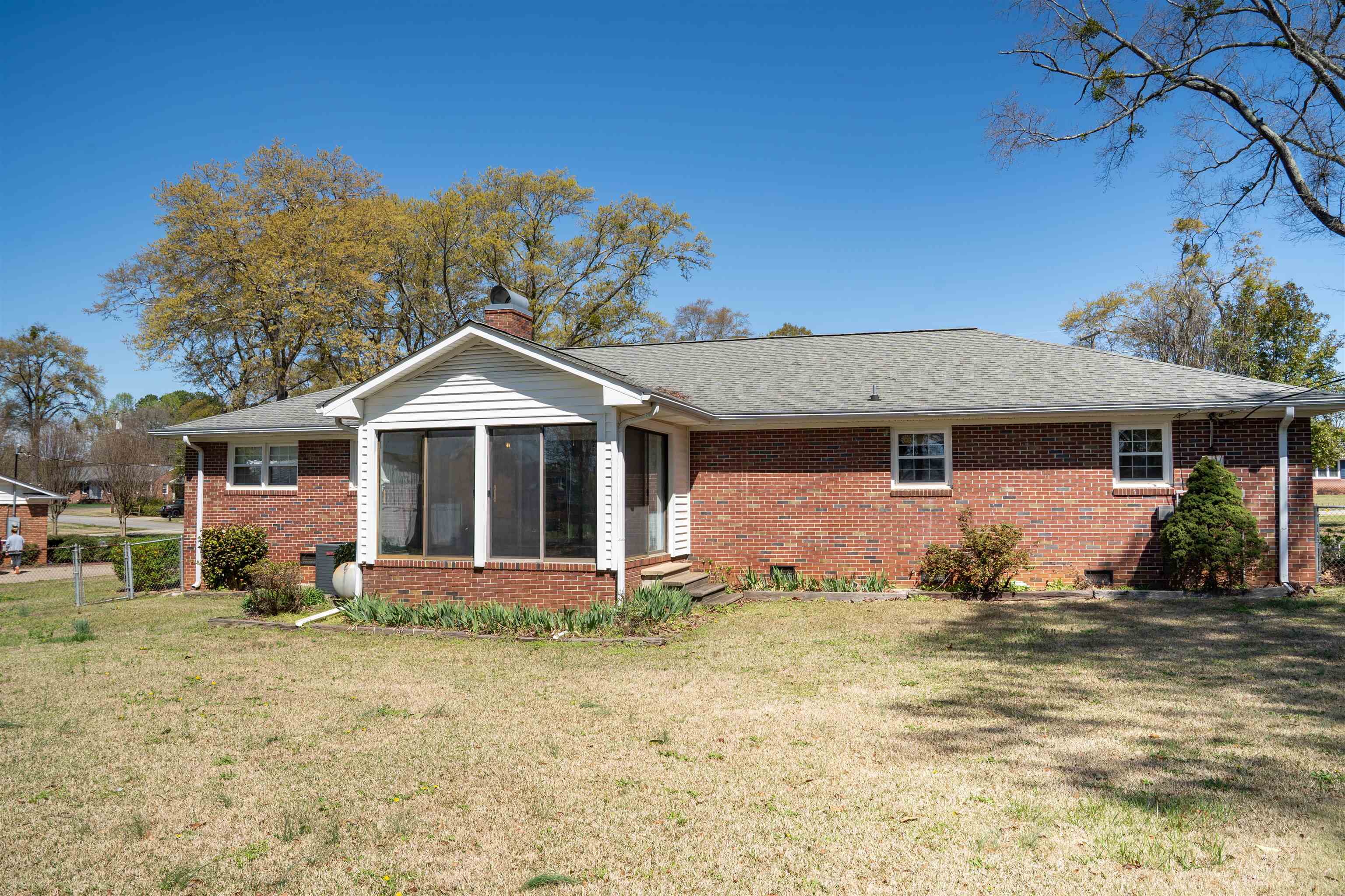 105 Ridgeway Road Spartanburg, SC 29301 - Photo 33 of 36 Gallery Image 33
