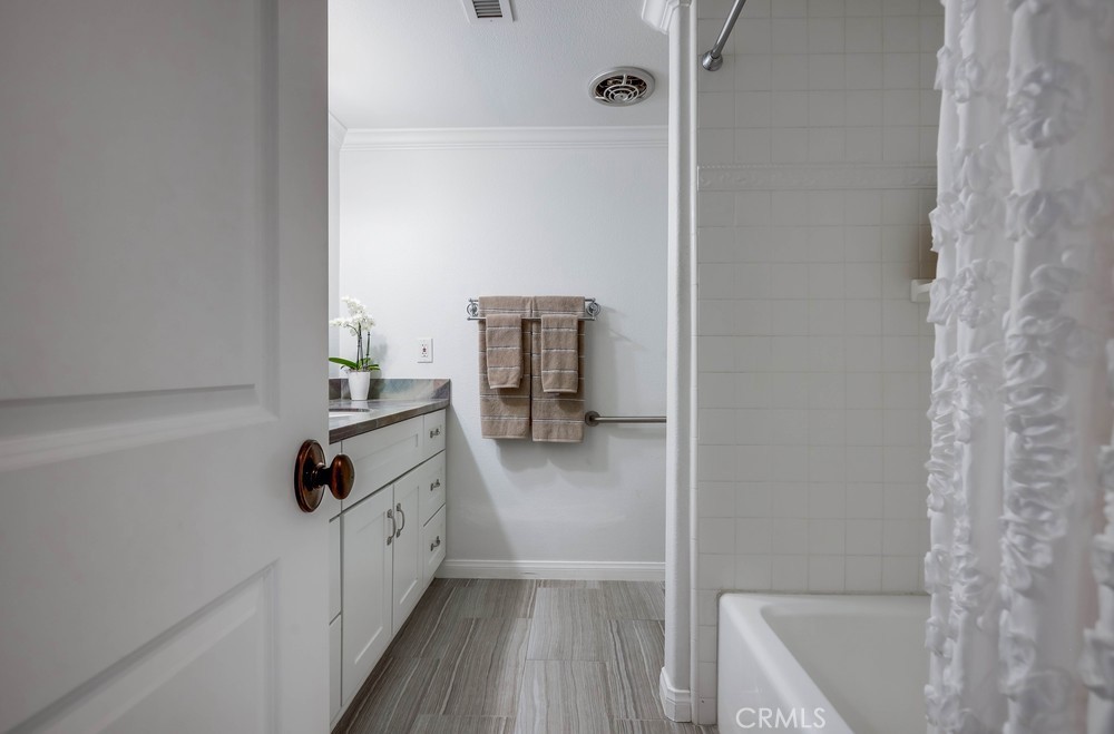 2879 Clubhouse Road Costa Mesa, CA 92626 - Photo 52 of 64