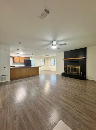 $1,895 | 104 Harbor Haven Street, Gun Barrel City, TX 75156
