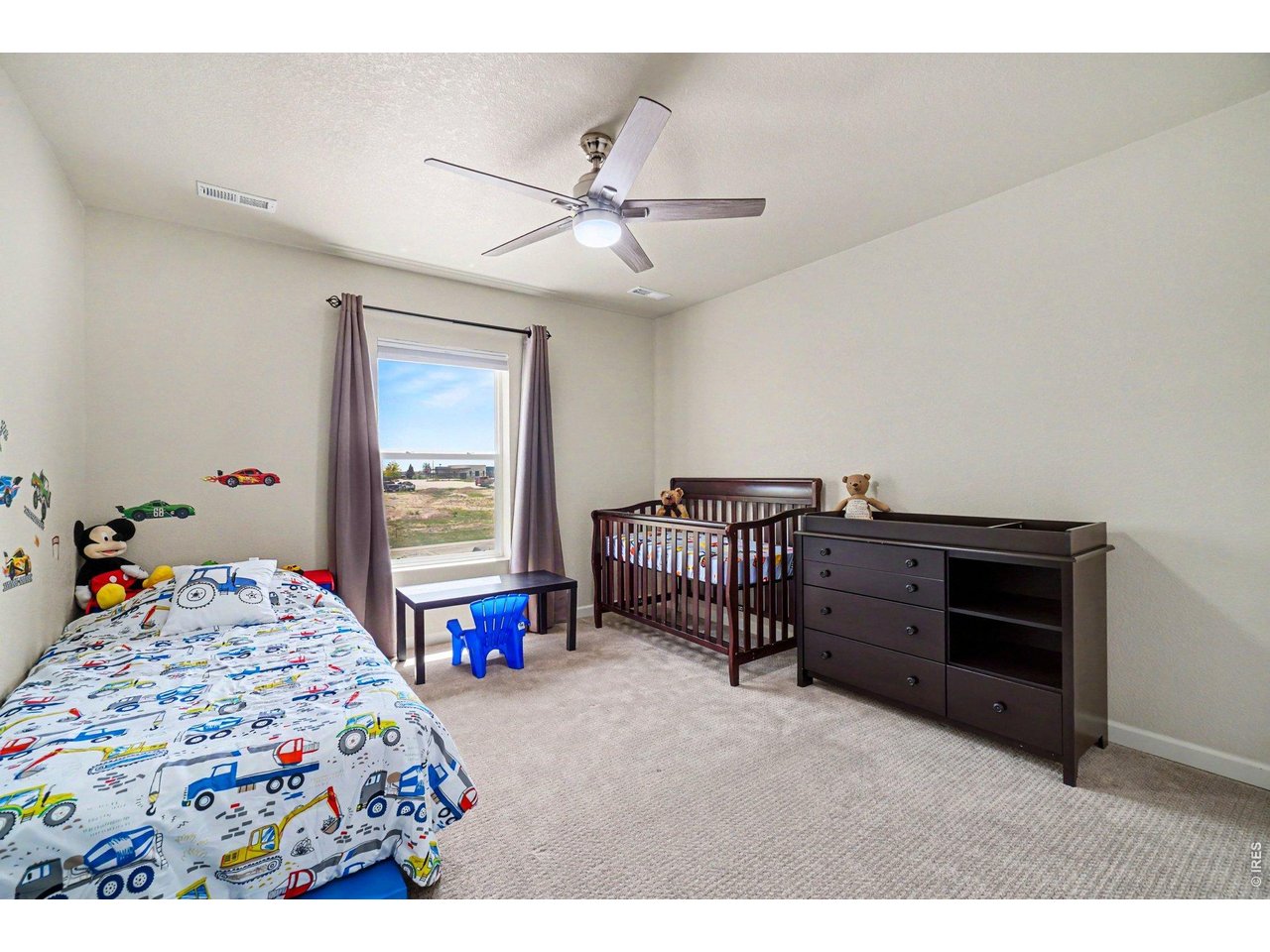 1124 Wagon Bend Road Berthoud, CO 80513 - Photo 21 of 38 2nd bedroom entry southeast front side of home