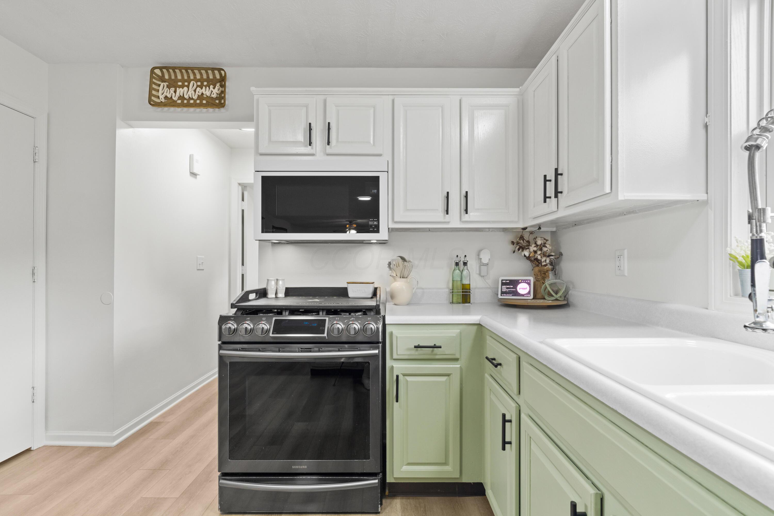 1172 Cambrian Road Cable, OH 43009 - Photo 20 of 80 Kitchen