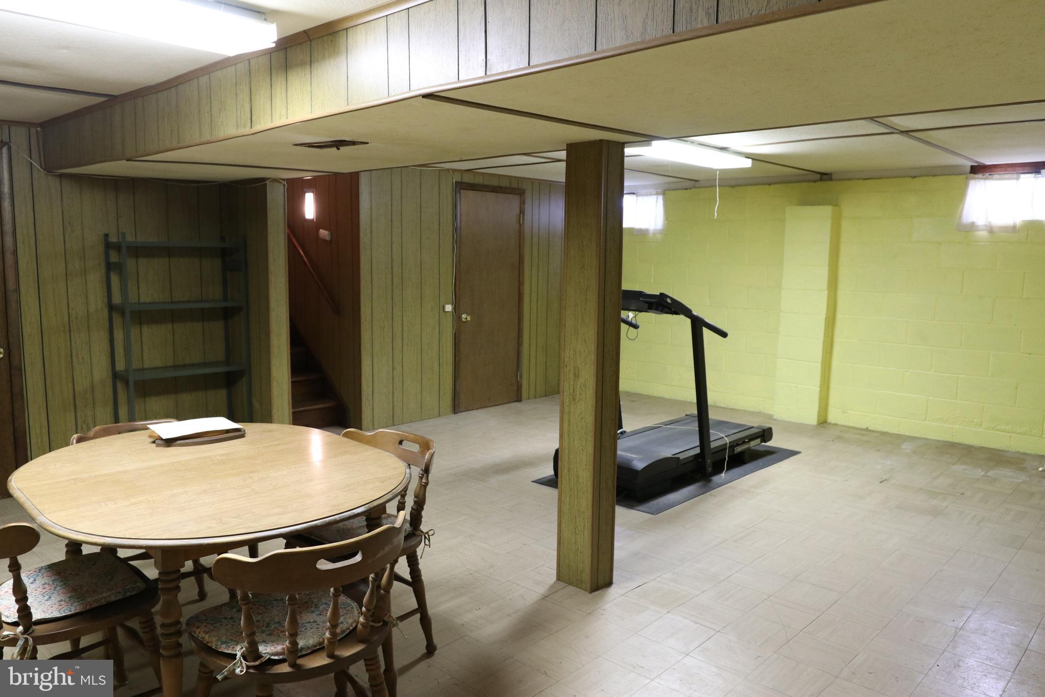 14 Olney Circle Haddonfield, NJ 08033 - Photo 19 of 21 a view of a room that has a table and chairs