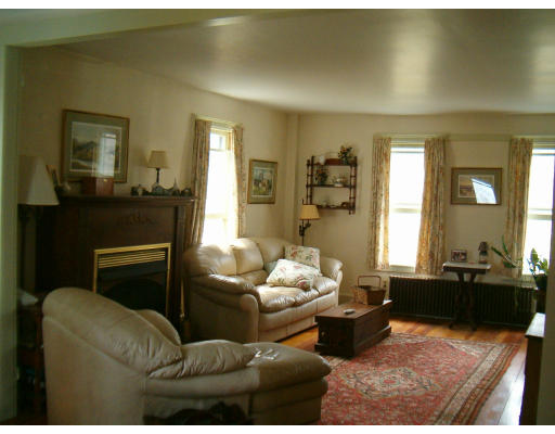 212 Chestnut Plain Road Whately, MA 01093 - Photo 4 of 27