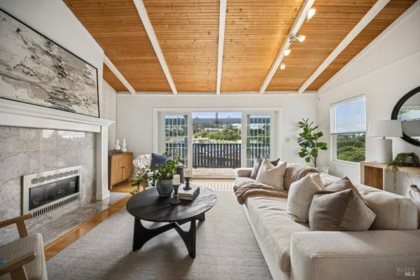 $1,025,000 | 621 Nevada Street, Sausalito, CA 94965