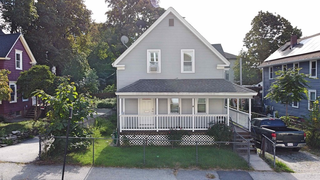 37 Duxbury Road Worcester, MA 01605 - Photo 4 of 24 Gallery Image 4