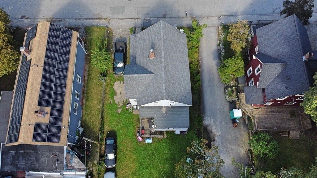 37 Duxbury Road Worcester, MA 01605 - Photo 5 of 24 Gallery Image 5