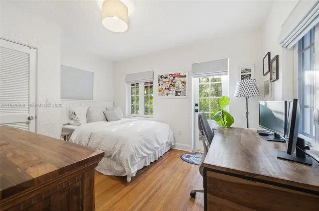 $2,489,500 | 1302 Alhambra Circle, Coral Gables, FL 33134