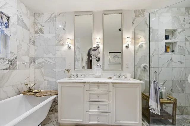 $2,489,500 | 1302 Alhambra Circle, Coral Gables, FL 33134