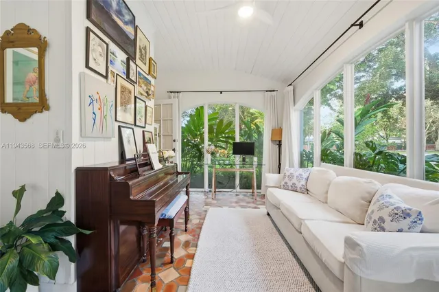 $2,489,500 | 1302 Alhambra Circle, Coral Gables, FL 33134