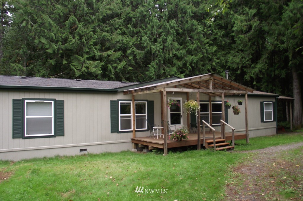 928-27 Logan Hill Road Chehalis, WA 98532 - Photo 1 of 20