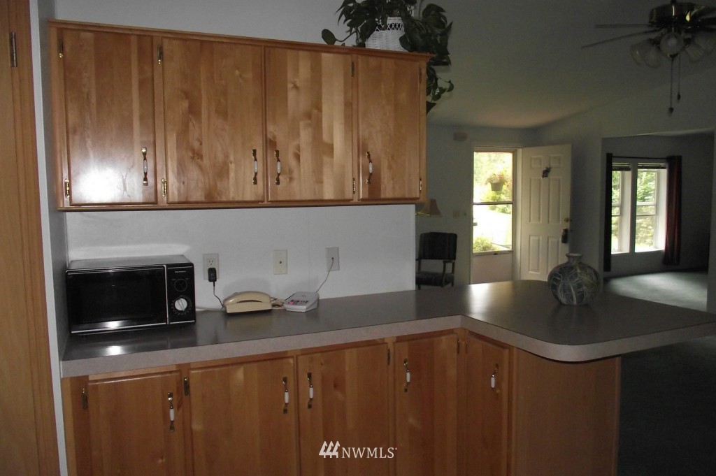 928-27 Logan Hill Road Chehalis, WA 98532 - Photo 3 of 20