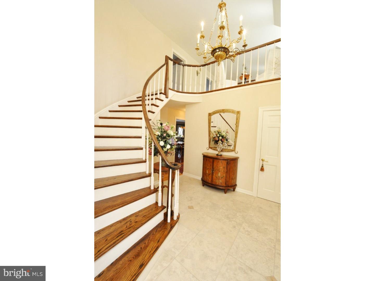 8 Eden Circle Road Medford, NJ 08055 - Photo 3 of 25 Foyer