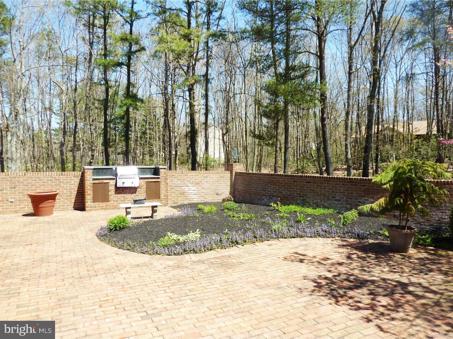 8 Eden Circle Road Medford, NJ 08055 - Photo 24 of 25 Atrium
