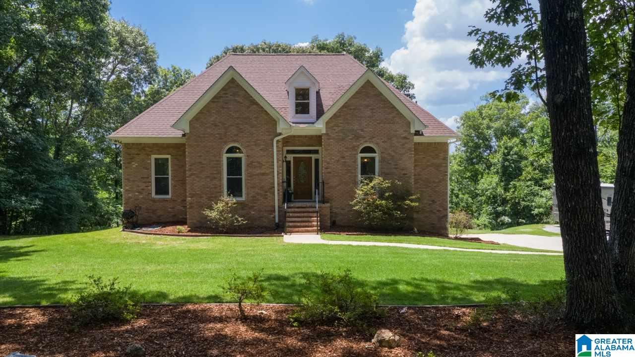 132 Chestnut Drive Alabaster, AL 35007 - Photo 2 of 49