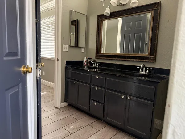 $494,950 | 766 Salamanca Court, Ceres, CA 95307